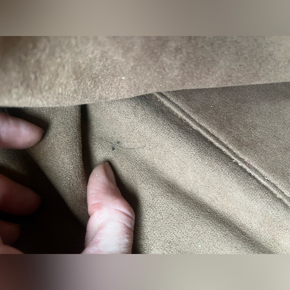 The Lucia Tote - Large Bronze Tote Bag by Ampere; High quality vegan leather - Picture 9 of 16